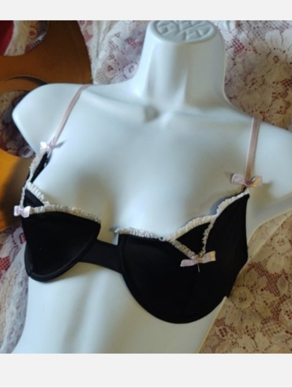 Dreamgirl Black Ruffled Sexy Bra Lg